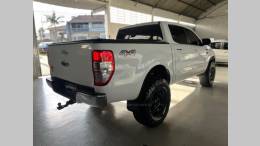 FORD - RANGER - 2016/2017 - Branca - R$ 145.900,00