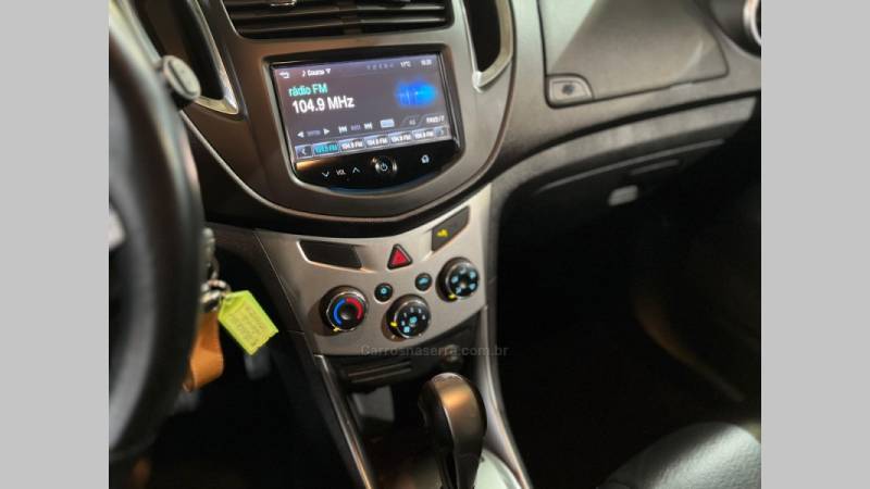 CHEVROLET - TRACKER - 2014/2015 - Cinza - R$ 69.900,00