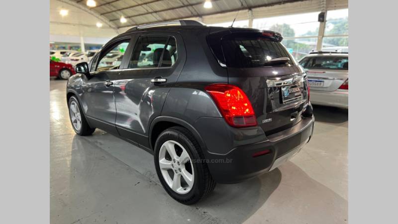 CHEVROLET - TRACKER - 2014/2015 - Cinza - R$ 69.900,00