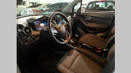 CHEVROLET - TRACKER - 2013/2014 - Branca - R$ 64.900,00