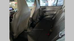 CHEVROLET - ONIX - 2021/2021 - Branca - R$ 78.900,00