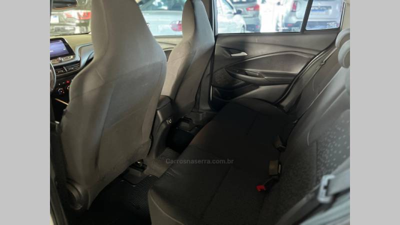 CHEVROLET - ONIX - 2021/2021 - Branca - R$ 78.900,00