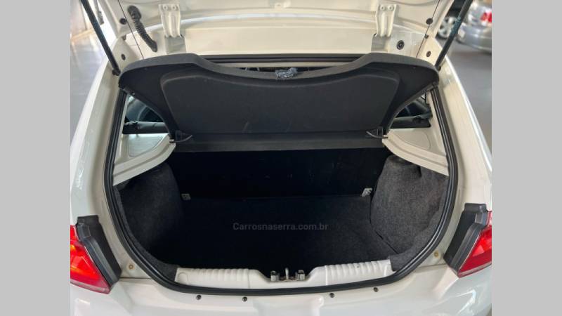 VOLKSWAGEN - GOL - 2019/2020 - Branca - R$ 51.900,00