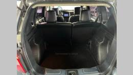 NISSAN - LIVINA - 2010/2011 - Cinza - R$ 32.900,00
