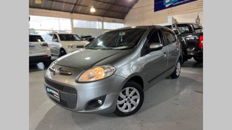 FIAT - PALIO - 2012/2013 - Cinza - R$ 39.900,00