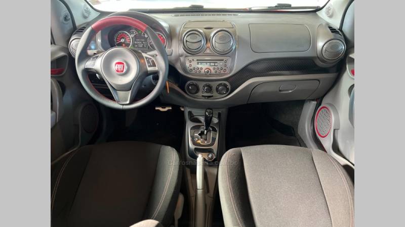 FIAT - PALIO - 2013/2014 - Vermelha - R$ 41.900,00