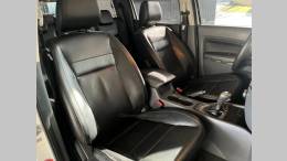FORD - RANGER - 2016/2017 - Branca - R$ 145.900,00