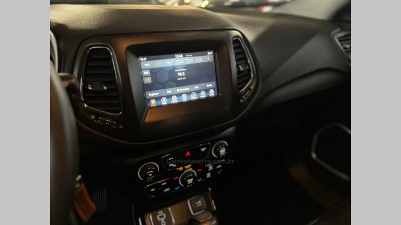 JEEP - COMPASS - 2018/2018 - Vermelha - R$ 94.900,00