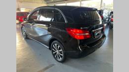 MERCEDES-BENZ - B 200 - 2012/2013 - Preta - R$ 68.900,00