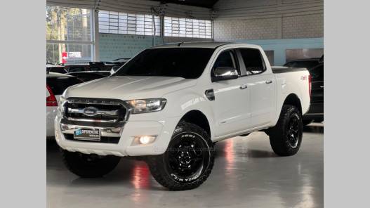 FORD - RANGER - 2016/2017 - Branca - R$ 145.900,00