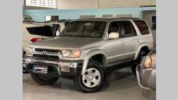 TOYOTA - HILUX SW4 - 2002/2002 - Prata - R$ 74.900,00