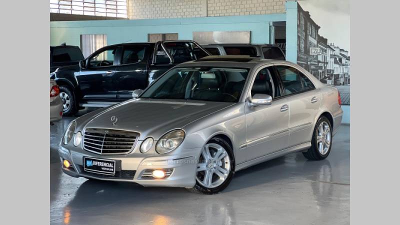 MERCEDES-BENZ - E 350 - 2007/2007 - Prata - R$ 54.900,00