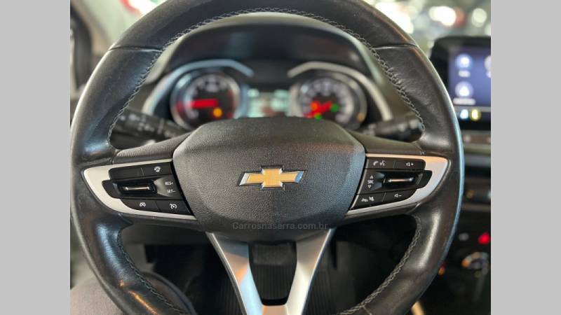 CHEVROLET - ONIX - 2021/2021 - Branca - R$ 78.900,00
