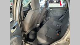 FORD - FIESTA - 2005/2005 - Bege - R$ 26.900,00