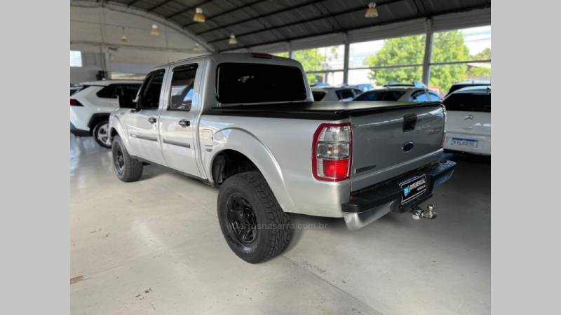 FORD - RANGER - 2009/2010 - Prata - R$ 59.900,00