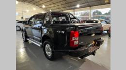 CHEVROLET - S10 - 2012/2013 - Preta - R$ 99.900,00