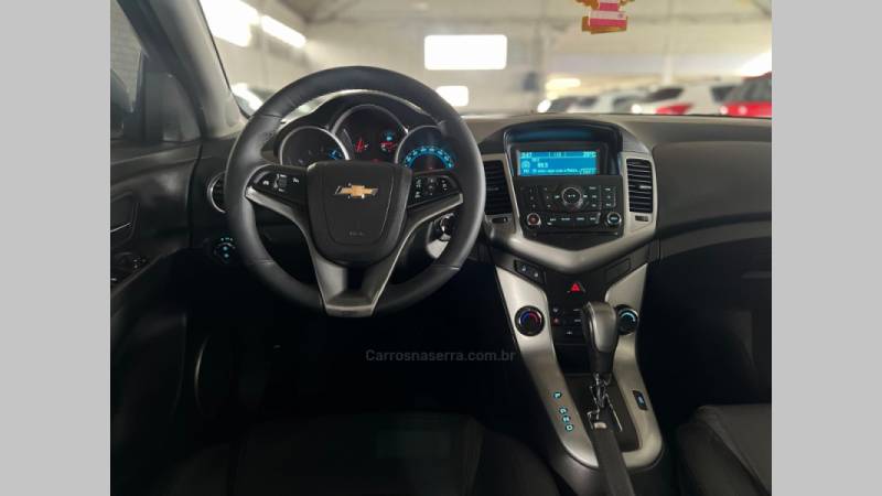 CHEVROLET - CRUZE - 2011/2012 - Prata - R$ 53.900,00