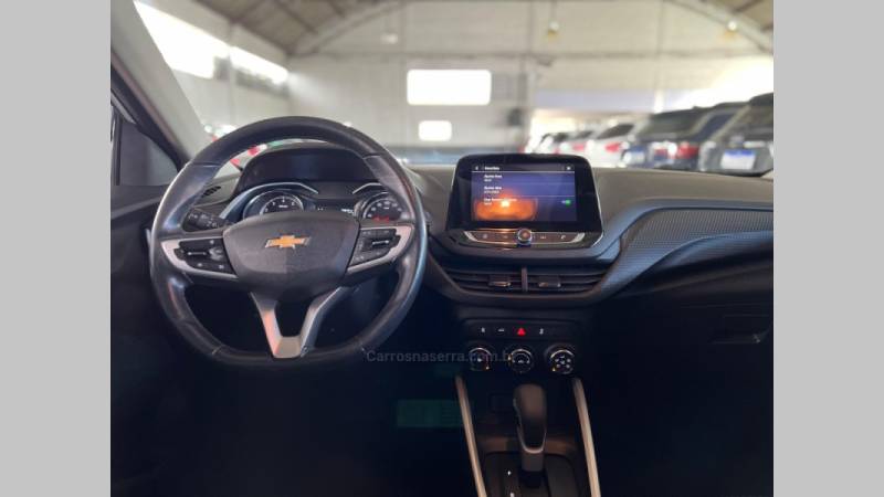 CHEVROLET - ONIX - 2021/2021 - Branca - R$ 78.900,00