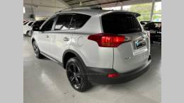 TOYOTA - RAV4 - 2014/2015 - Prata - R$ 91.900,00