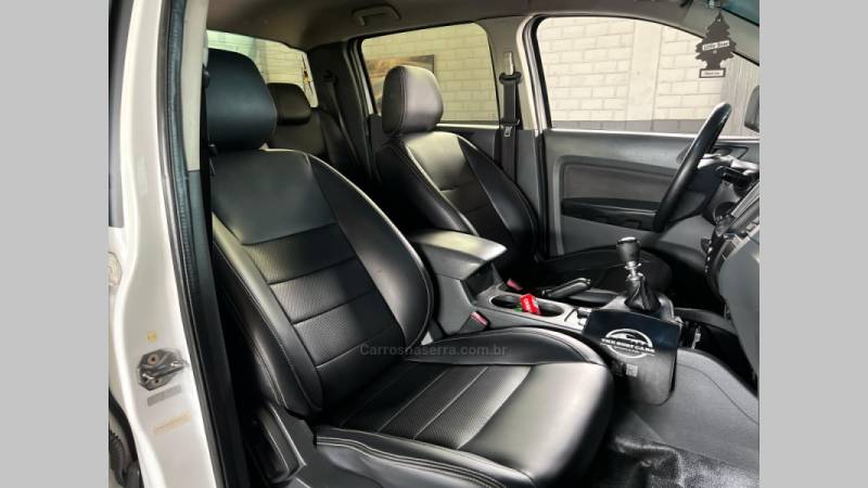 FORD - RANGER - 2014/2015 - Branca - R$ 119.900,00