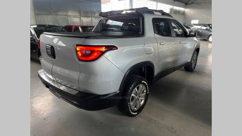 FIAT - TORO - 2019/2019 - Prata - R$ 96.900,00