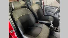 RENAULT - CLIO - 2013/2014 - Vermelha - R$ 27.900,00