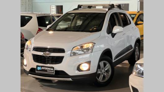 CHEVROLET - TRACKER - 2013/2014 - Branca - R$ 64.900,00