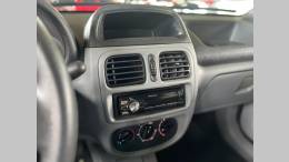 RENAULT - CLIO - 2010/2011 - Preta - R$ 21.900,00