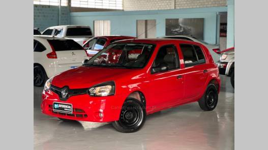 RENAULT - CLIO - 2013/2014 - Vermelha - R$ 29.900,00