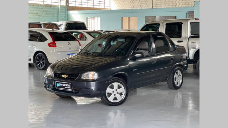 CHEVROLET - CLASSIC - 2009/2009 - Cinza - R$ 23.900,00