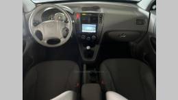 HYUNDAI - TUCSON - 2010/2011 - Prata - R$ 43.900,00