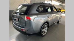 MITSUBISHI - OUTLANDER - 2014/2015 - Cinza - R$ 79.000,00