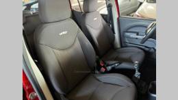 FIAT - UNO - 2011/2012 - Vermelha - R$ 30.900,00