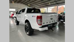 FORD - RANGER - 2014/2015 - Branca - R$ 119.900,00