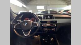 BMW - X1 - 2016/2016 - Branca - R$ 129.900,00