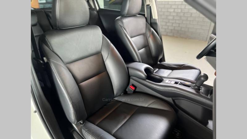 HONDA - HR-V - 2018/2018 - Branca - R$ 101.900,00