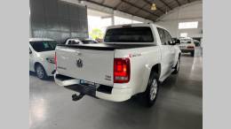 VOLKSWAGEN - AMAROK - 2013/2014 - Branca - R$ 95.900,00