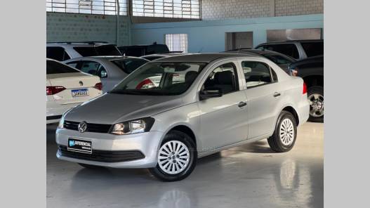 VOLKSWAGEN - VOYAGE - 2013/2014 - Prata - R$ 39.900,00