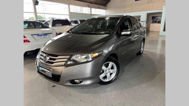 HONDA - CITY - 2010/2010 - Cinza - R$ 43.900,00