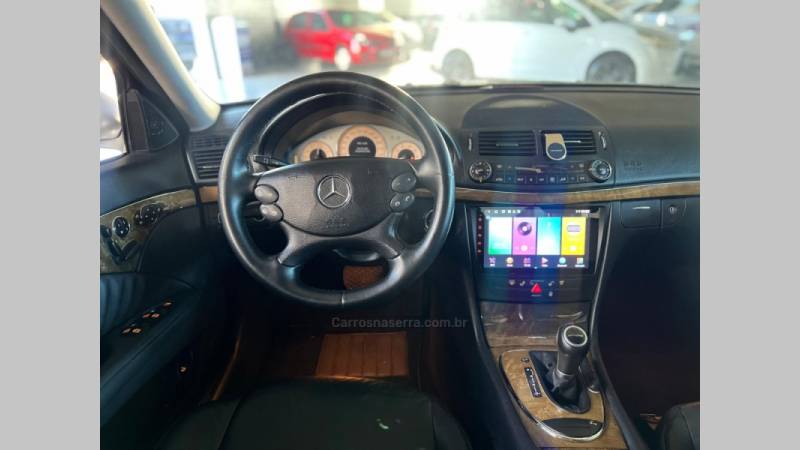 MERCEDES-BENZ - E 350 - 2007/2007 - Prata - R$ 54.900,00