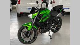 KAWASAKI - Z400 - 2022/2023 - Verde - R$ 32.900,00