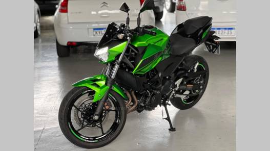 KAWASAKI - Z400 - 2022/2023 - Verde - R$ 32.900,00