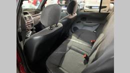 RENAULT - CLIO - 2011/2011 - Vermelha - R$ 24.900,00