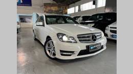 MERCEDES-BENZ - C 250 - 2013/2014 - Branca - R$ 97.900,00