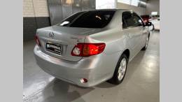 TOYOTA - COROLLA - 2010/2011 - Prata - R$ 59.900,00