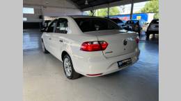 VOLKSWAGEN - VOYAGE - 2021/2022 - Branca - R$ 63.900,00