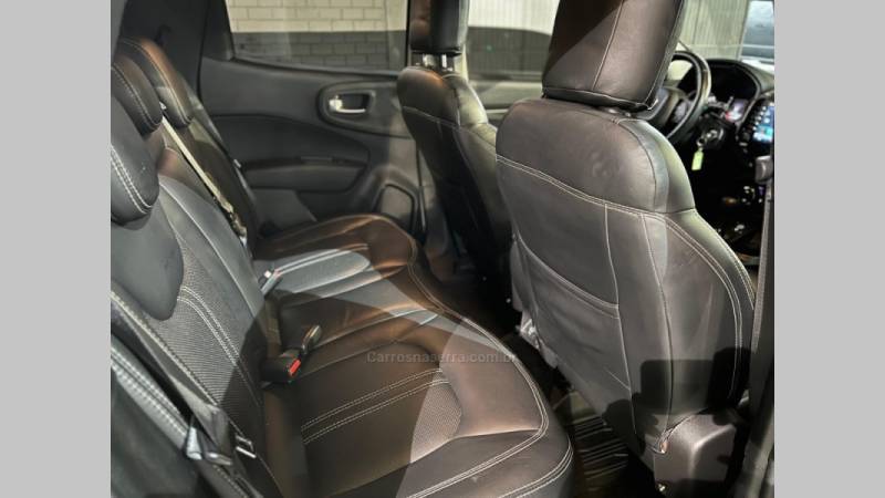 FIAT - TORO - 2019/2020 - Branca - R$ 96.900,00