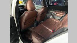 NISSAN - KICKS - 2017/2018 - Branca - R$ 85.900,00