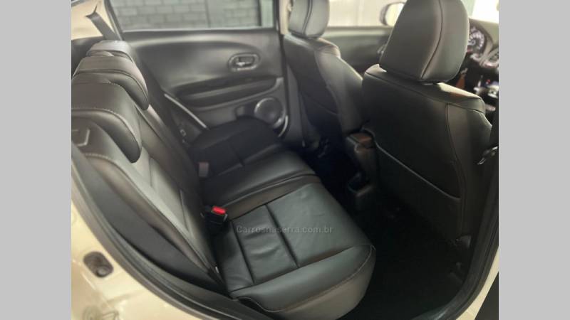 HONDA - HR-V - 2018/2018 - Branca - R$ 101.900,00