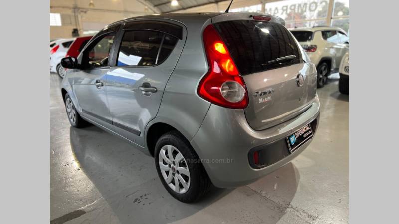 FIAT - PALIO - 2012/2013 - Cinza - R$ 39.900,00